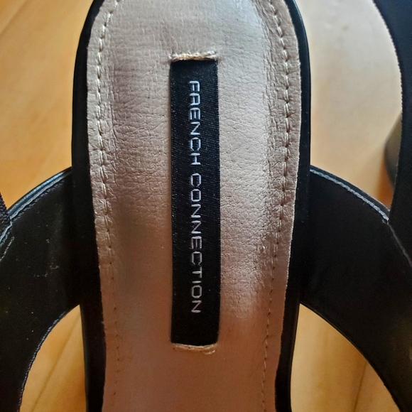 French Connection Open Toe Heel - Picture 6 of 7